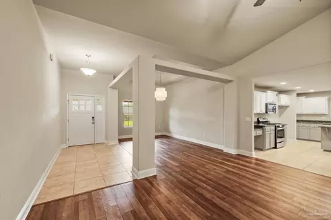 Entry Way - 4592 Belvedere Cir, Pace, FL 32571 photo 2 of 6