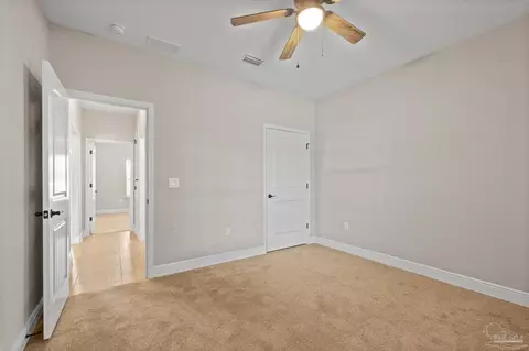 Bedroom - 5760 Heatherton Rd, Milton, FL 32570 photo 6 of 6