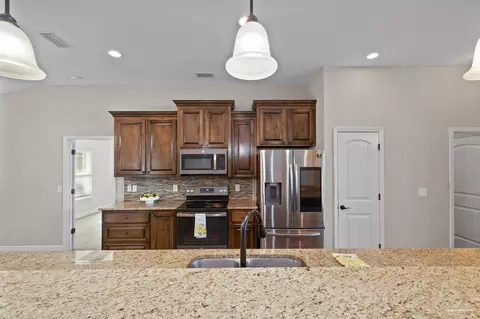 Kitchen - 5760 Heatherton Rd, Milton, FL 32570 photo 1 of 5