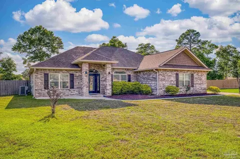 Exterior - 5760 Heatherton Rd, Milton, FL 32570 photo 17 of 25