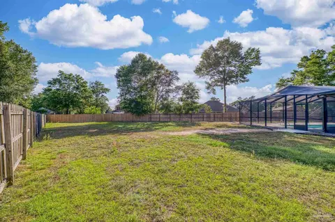 Exterior - 5760 Heatherton Rd, Milton, FL 32570 photo 14 of 25