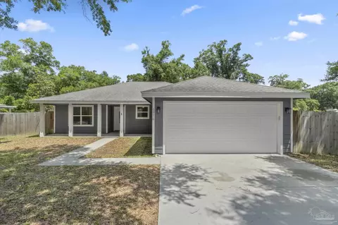 6976 Holland Rd, Milton, FL 32583