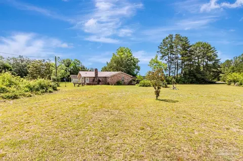 10449 Bernice Rd, Milton, FL 32583 photo 3