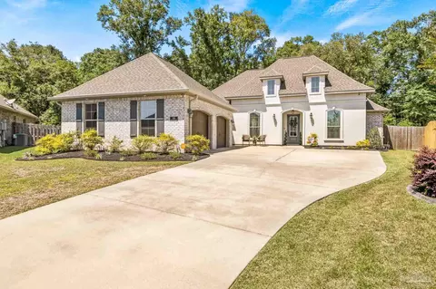 2120 Eagles Ridge Cv, Cantonment, FL 32533