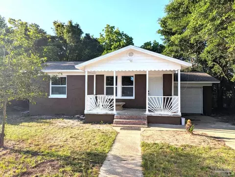 28 Mindoro Cir, Pensacola, FL 32507
