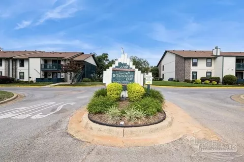 2299 Scenic Hwy #T7, Pensacola, FL 32503
