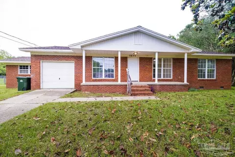 5820 Perkins St, Pensacola, FL 32526