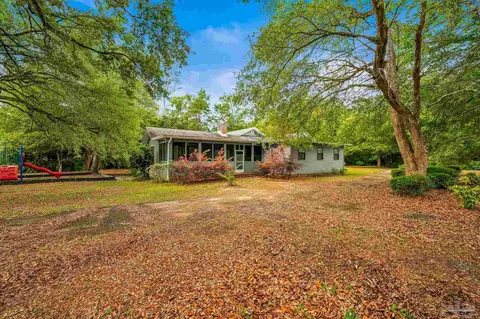 Exterior - 4901 Skipper Ln, Pace, FL 32571 photo 2 of 9