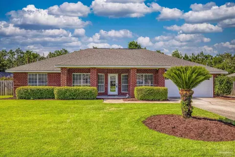 7334 Frankfort St, Navarre, FL 32566