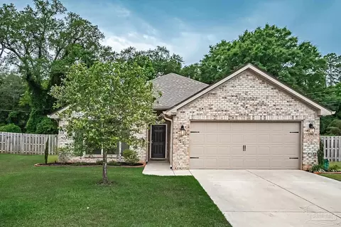 7929 Huntington Creek Ln, Pensacola, FL 32526
