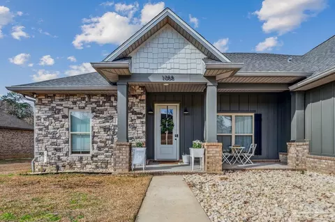 Exterior - 1058 Iron Forge Rd, Cantonment, FL 32533 photo 5 of 9