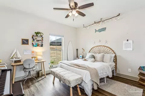 Bedroom - 1058 Iron Forge Rd, Cantonment, FL 32533 photo 4 of 7