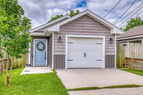 1009 W Hilary St, Pensacola, FL 32502