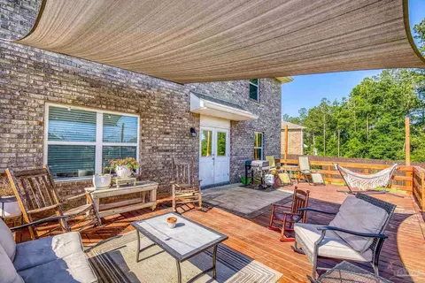 Exterior - 4678 Perception Cir, Milton, FL 32570 photo 7 of 10