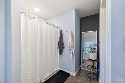 Bath - 4678 Perception Cir, Milton, FL 32570 photo 1 of 1