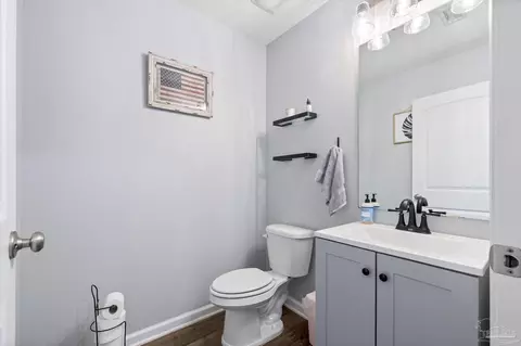 Entry Way - 4678 Perception Cir, Milton, FL 32570 photo 3 of 9