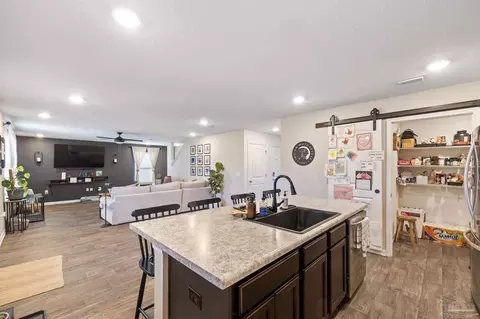 Entry Way - 4678 Perception Cir, Milton, FL 32570 photo 7 of 9