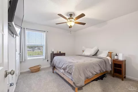 Bedroom - 4678 Perception Cir, Milton, FL 32570 photo 4 of 6
