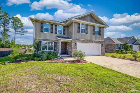 4678 Perception Cir, Milton, FL 32570