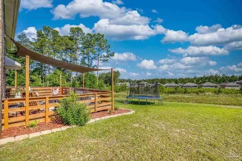 Exterior - 4678 Perception Cir, Milton, FL 32570 photo 8 of 10