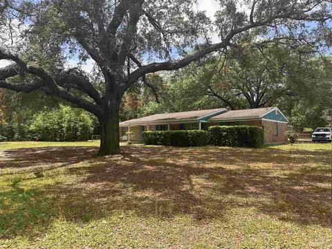 7675 Stark Ave, Pensacola, FL 32514