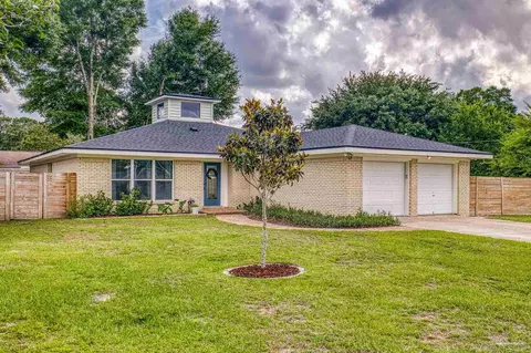 3815 Durango Dr, Pensacola, FL 32504
