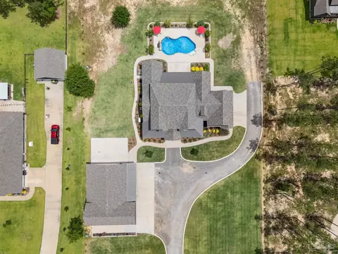 9226 Sage Forest Ln, Pace, FL 32571 photo 57