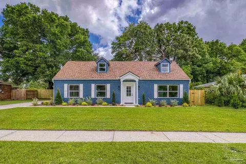 4020 Kingsberry Dr, Pensacola, FL 32504