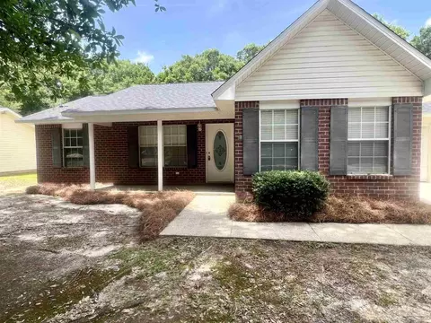 5538 Rowell Rd, Milton, FL 32583