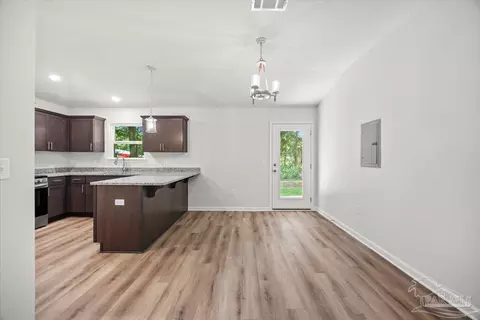 5621 Kingery Rd, Milton, FL 32583 photo 4