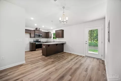 5621 Kingery Rd, Milton, FL 32583 photo 5