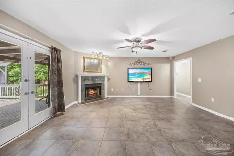 5685 Derby Dr, Pace, FL 32571 photo 6