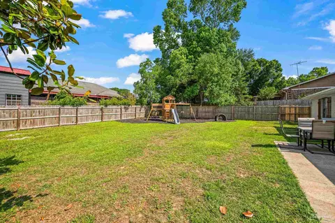 Exterior - 4684 Evelyn St, Pace, FL 32571 photo 5 of 8