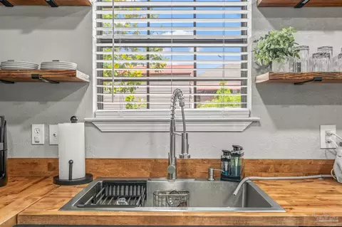Kitchen - 4684 Evelyn St, Pace, FL 32571 photo 7 of 7