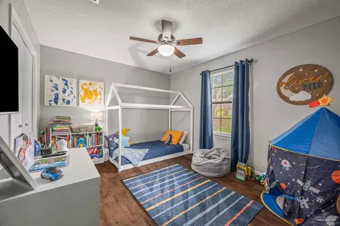 Bedroom - 4684 Evelyn St, Pace, FL 32571 photo 4 of 5