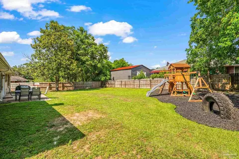 Exterior - 4684 Evelyn St, Pace, FL 32571 photo 8 of 8