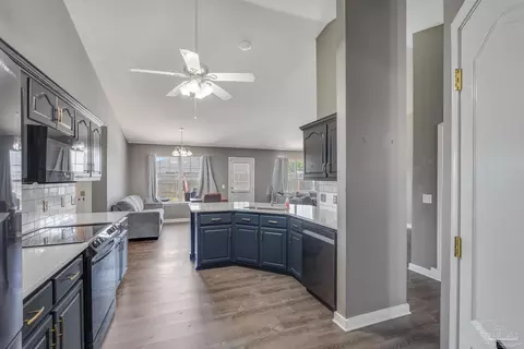 1096 Adrian Way, Milton, FL 32583 photo 17