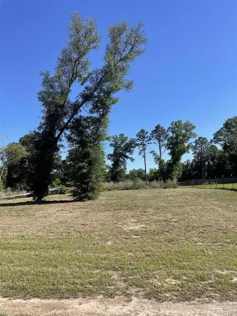 6423 Kembro Rd, Milton, FL 32570 photo 7