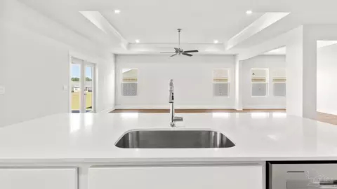 3076 Silver Maple Dr, Cantonment, FL 32533 photo 6