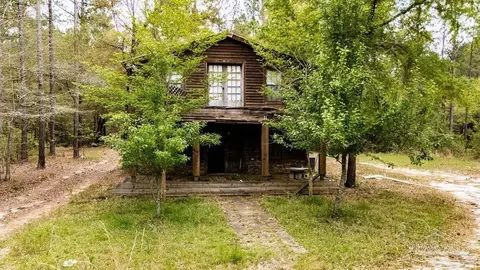 4660 Morristown Rd, Jay, FL 32565