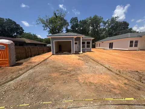 8607 Rose Ave, Pensacola, FL 32534