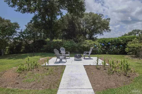 Exterior - 3221 Cobblestone Dr, Pace, FL 32571 photo 11 of 12