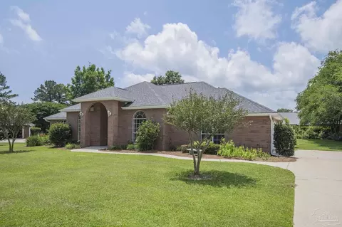 Exterior - 3221 Cobblestone Dr, Pace, FL 32571 photo 6 of 12