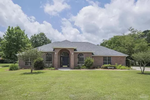 3221 Cobblestone Dr, Pace, FL 32571