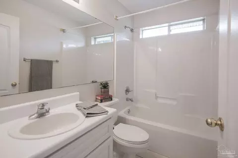 Bath - 3221 Cobblestone Dr, Pace, FL 32571 photo 1 of 7