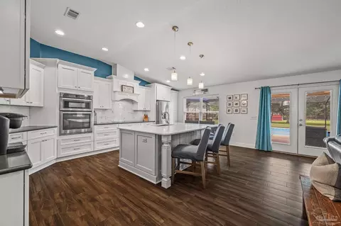 Kitchen - 3712 Pace Mill Way, Pace, FL 32571 photo 4 of 9
