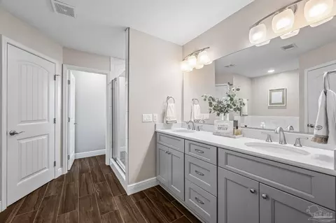 Bath - 3712 Pace Mill Way, Pace, FL 32571 photo 6 of 8