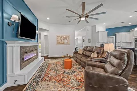 Living - 3712 Pace Mill Way, Pace, FL 32571 photo 3 of 5