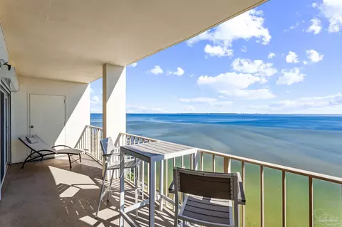 615 Bayshore Dr #1106, Pensacola, FL 32507