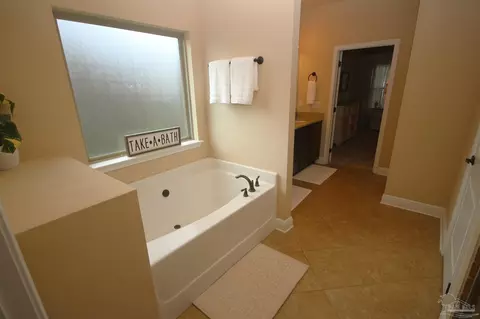 Bath - 4135 Dundee Crossing Dr, Pace, FL 32571 photo 3 of 7